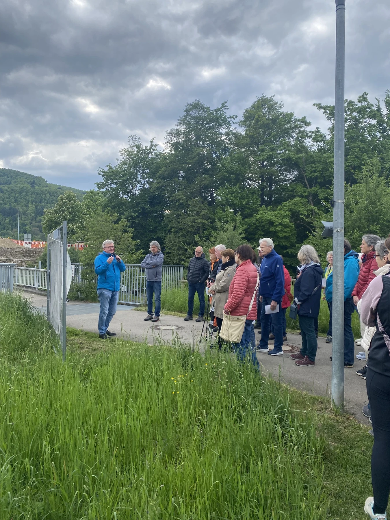 Bürgerspaziergang im Kurpark mit Bürgermeister Elmar Rebmann, Bereich Diegele-Wehr