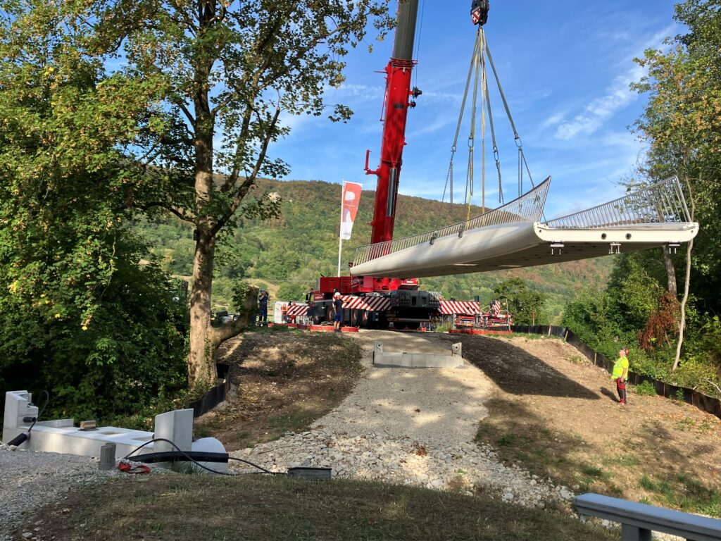 Einhub Brücke Brühlbachmündung