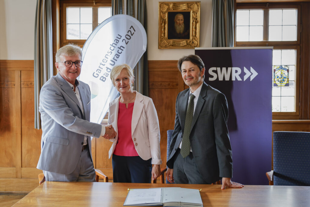 Vertragsunterzeichnung mit Südwestrundfunk